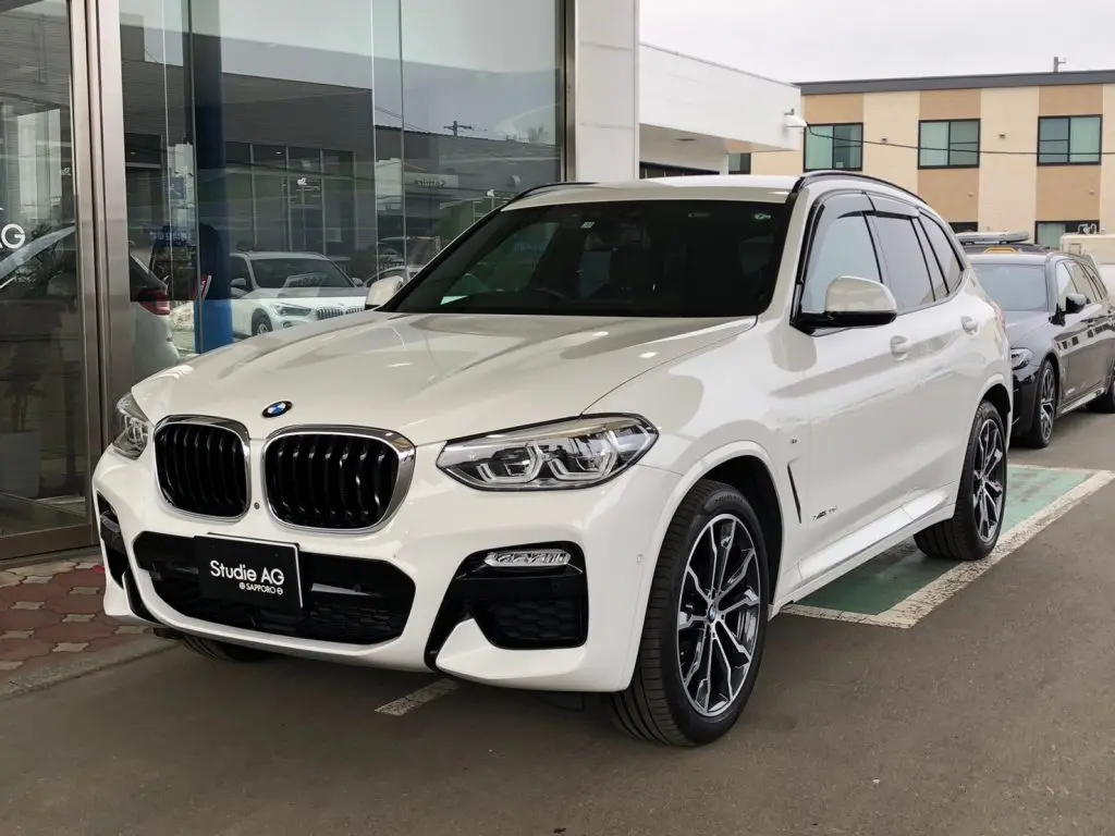最高レベルのレーダー探知機 ユピテルZ-2100を載せたBMWへ 最高レベルのレーダー探知機 ユピテルZ-2100を載せたBMWへ