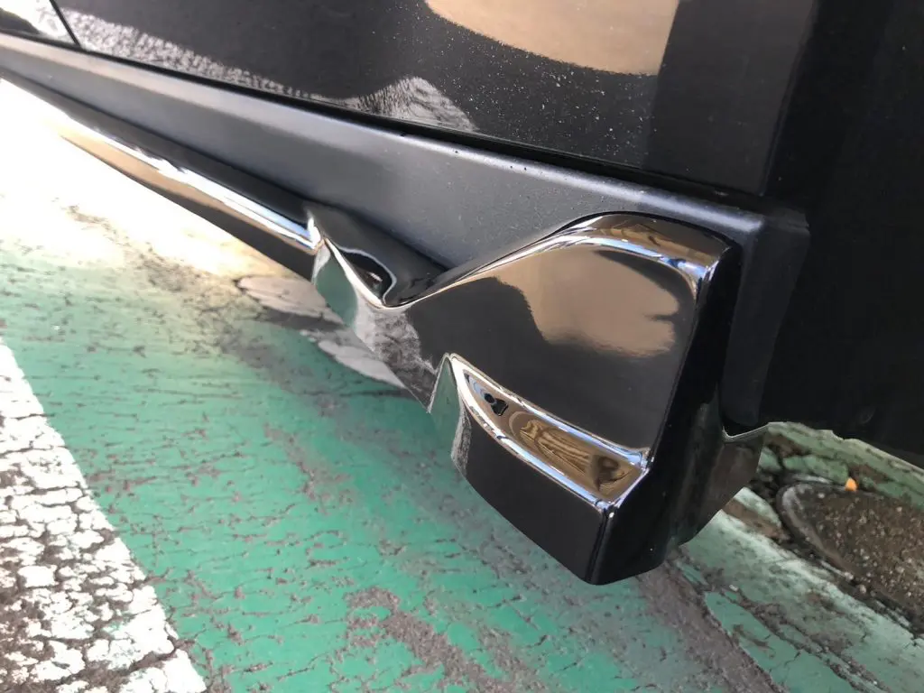 ACS+Maxton Design♪サイドスカート装着でGradeUP！BMW G09 XM