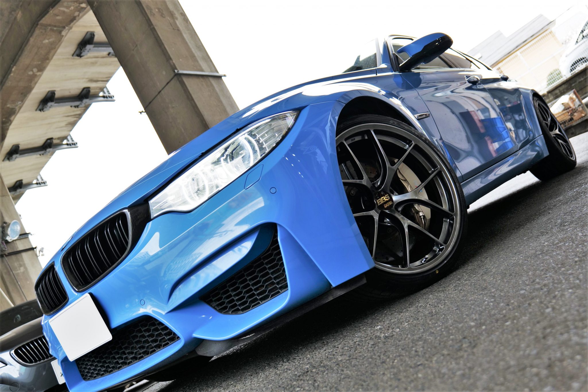 カーボンブレーキにも対応してます♪BMW F80 M3へBBS Japan RI-D装着っ！ | Studie[スタディ]
