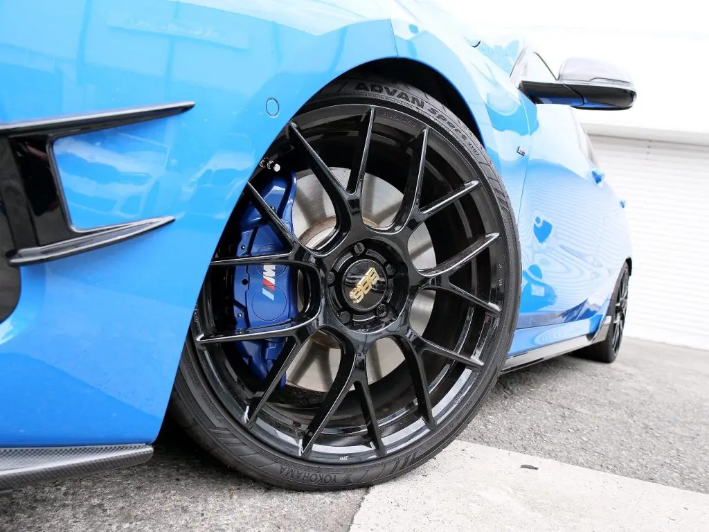 先出情報】フルカスタムされたミサノブルーなBMW F40-M135ixが近日入庫