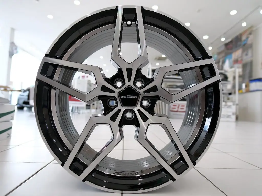 AC SCHNITZER AC4 Flowformingバイカラータイヤセット