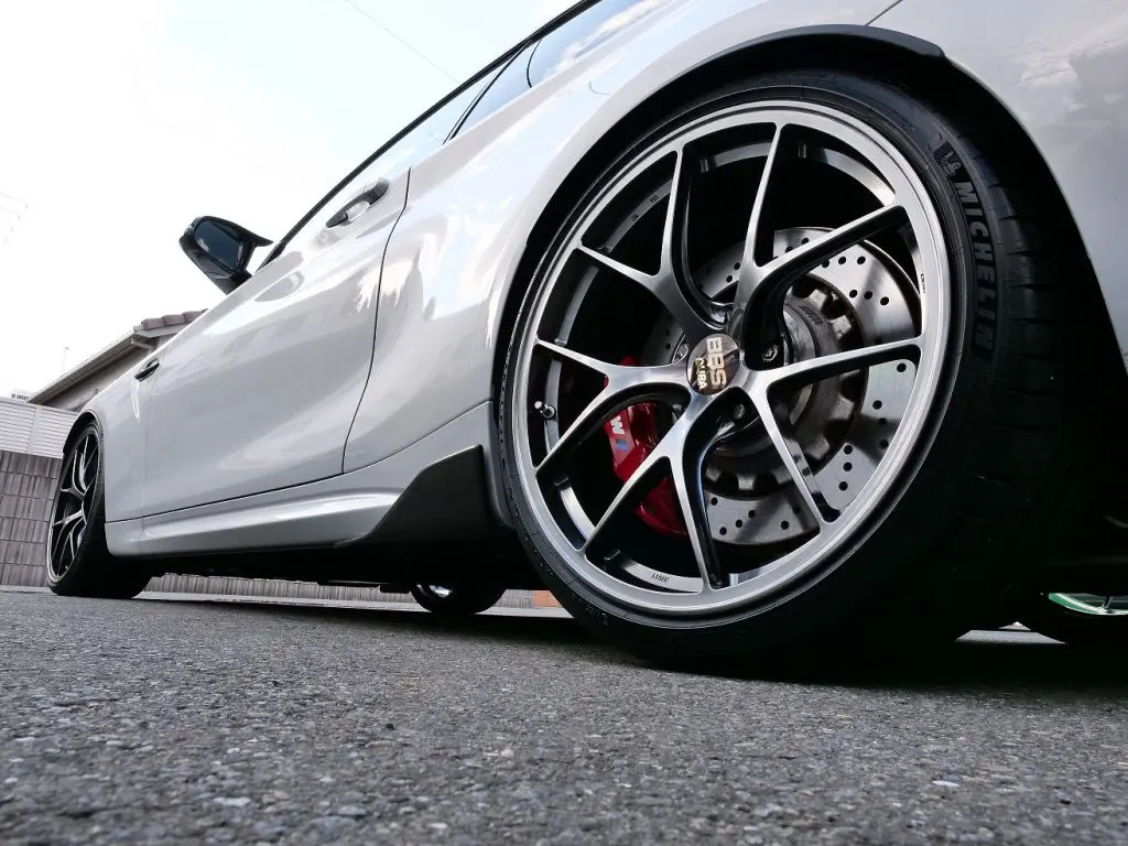 ジュラルミン鍛造RI-DホイールをBMW M2 CSに！ | Studie[スタディ]