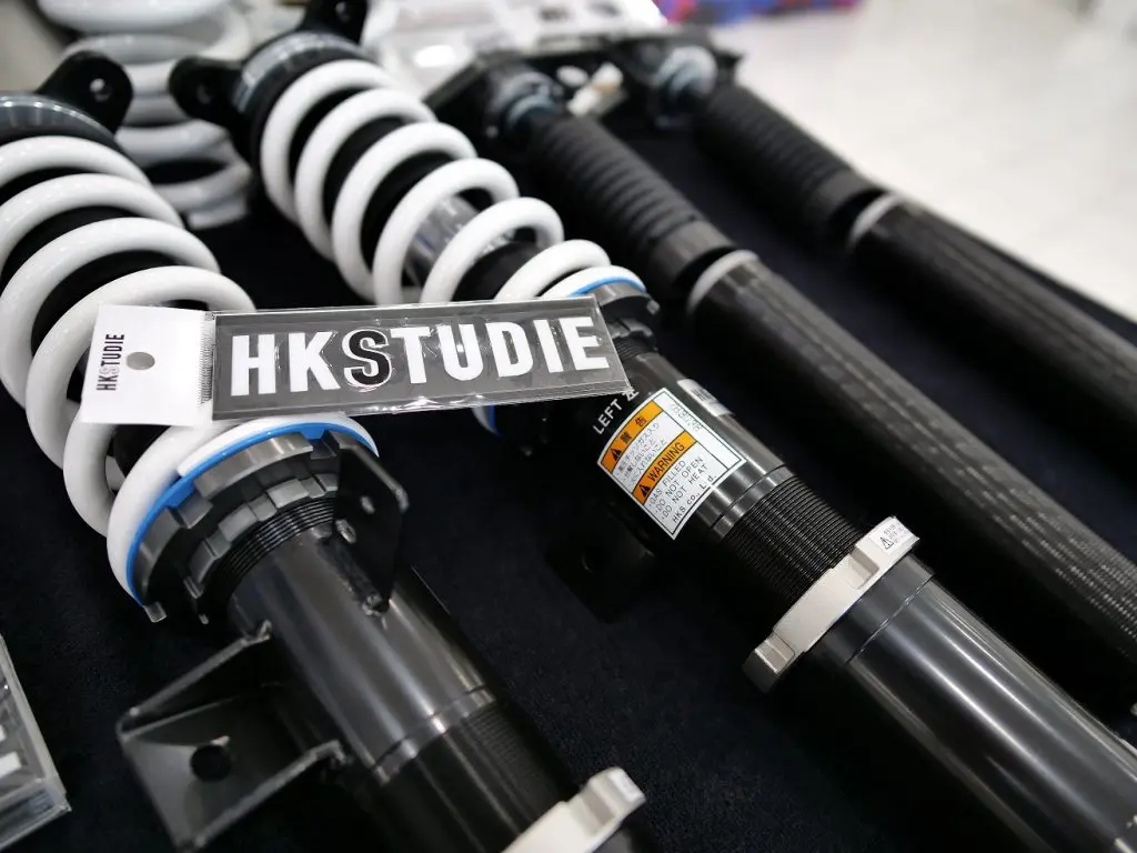 BMW G82/M4CompetitionにHKSTUDIEサスペンションキット装着！ | Studie