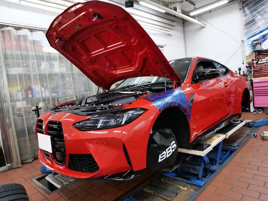 BMW G82/M4CompetitionにHKSTUDIEサスペンションキット装着