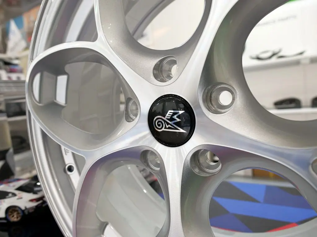 Studie AGオリジナル第4弾の鍛造1ピースBMW MINI専用ホイール展示中 