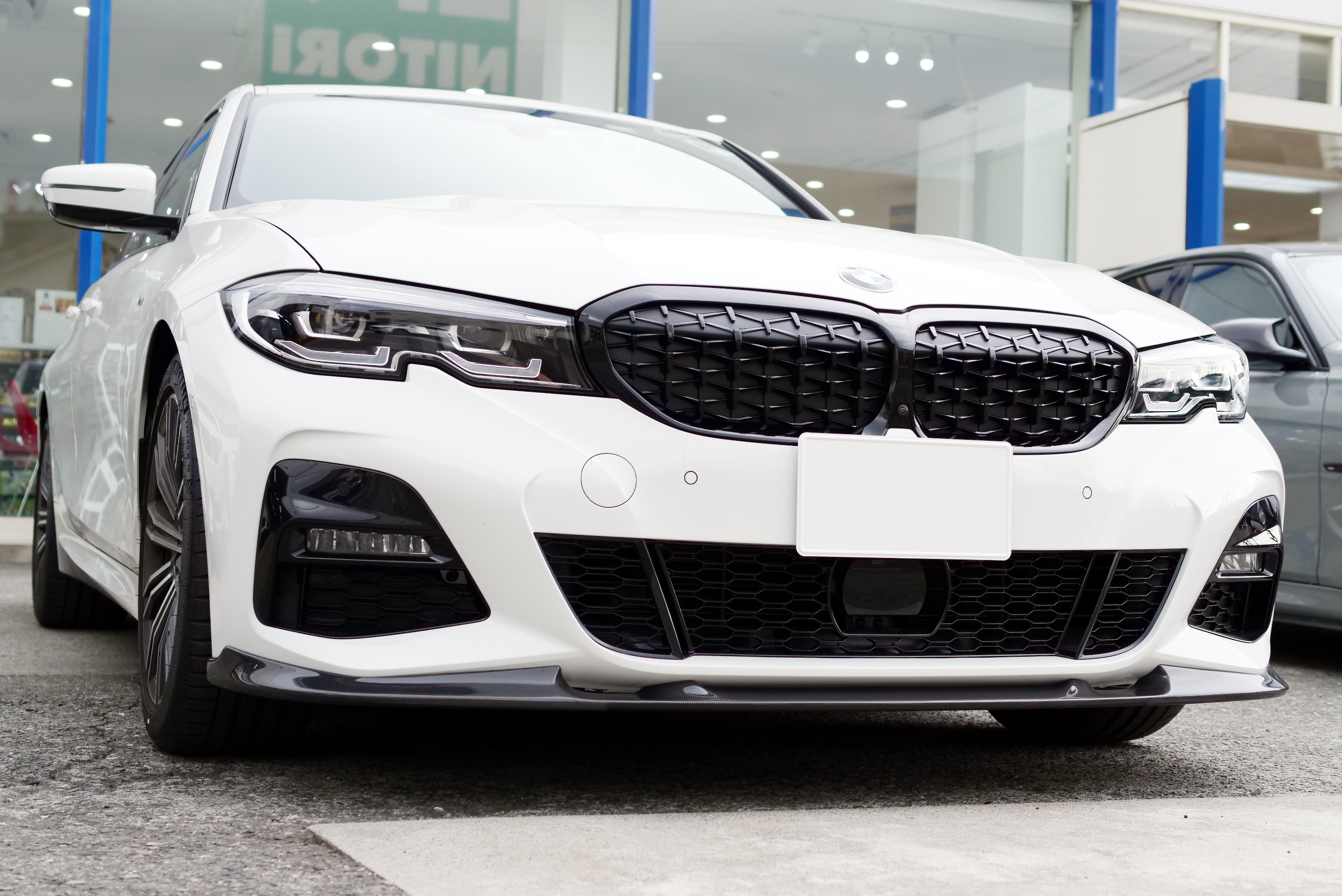 BMW オプション ハイラインパッケージ のパーツレビュー | 3