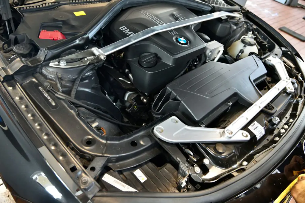 BMWのF3X系N20エンジンにはコレがありますー!! | Studie[スタディ]