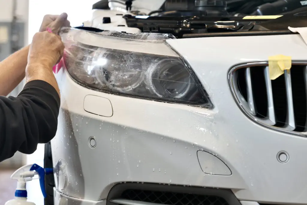 これがBMWヘッドライトカバーのリフレッシュ&プロテクション完全