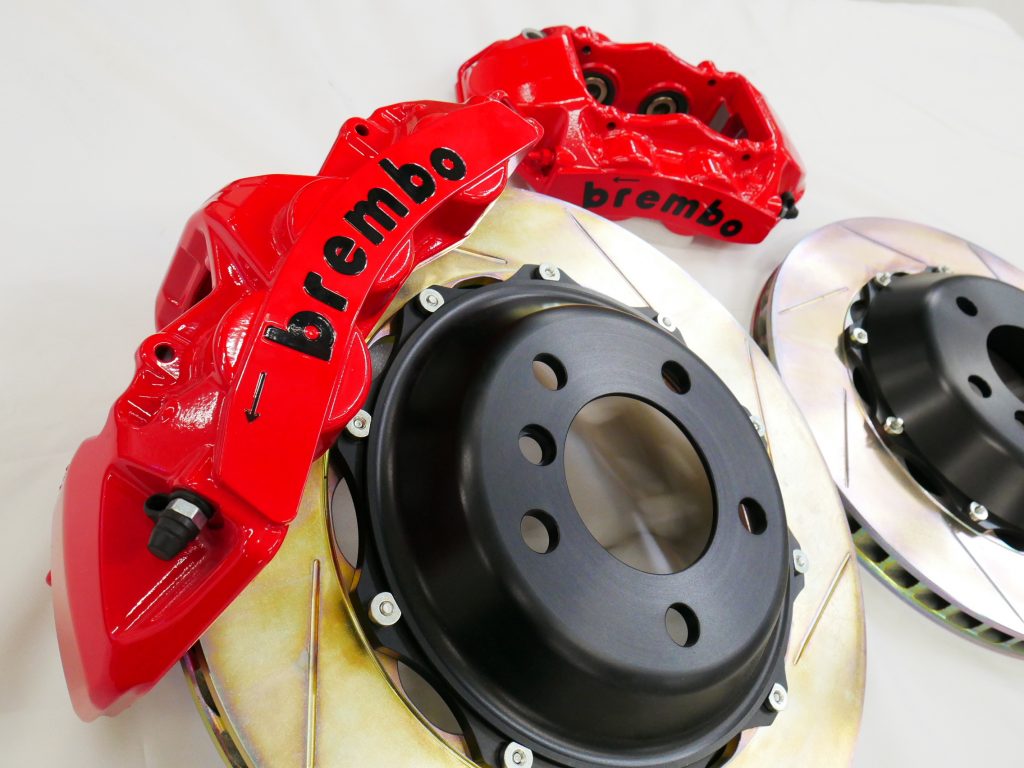 国産原料100% brembo ブレンボ GTキット 8シリーズ E31 1B1.7009A/1B2.7009A ドリルド/スリット選択可  カラー選択可 brembo GT-KIT キャリパー ブレーキディスク ブレーキローター