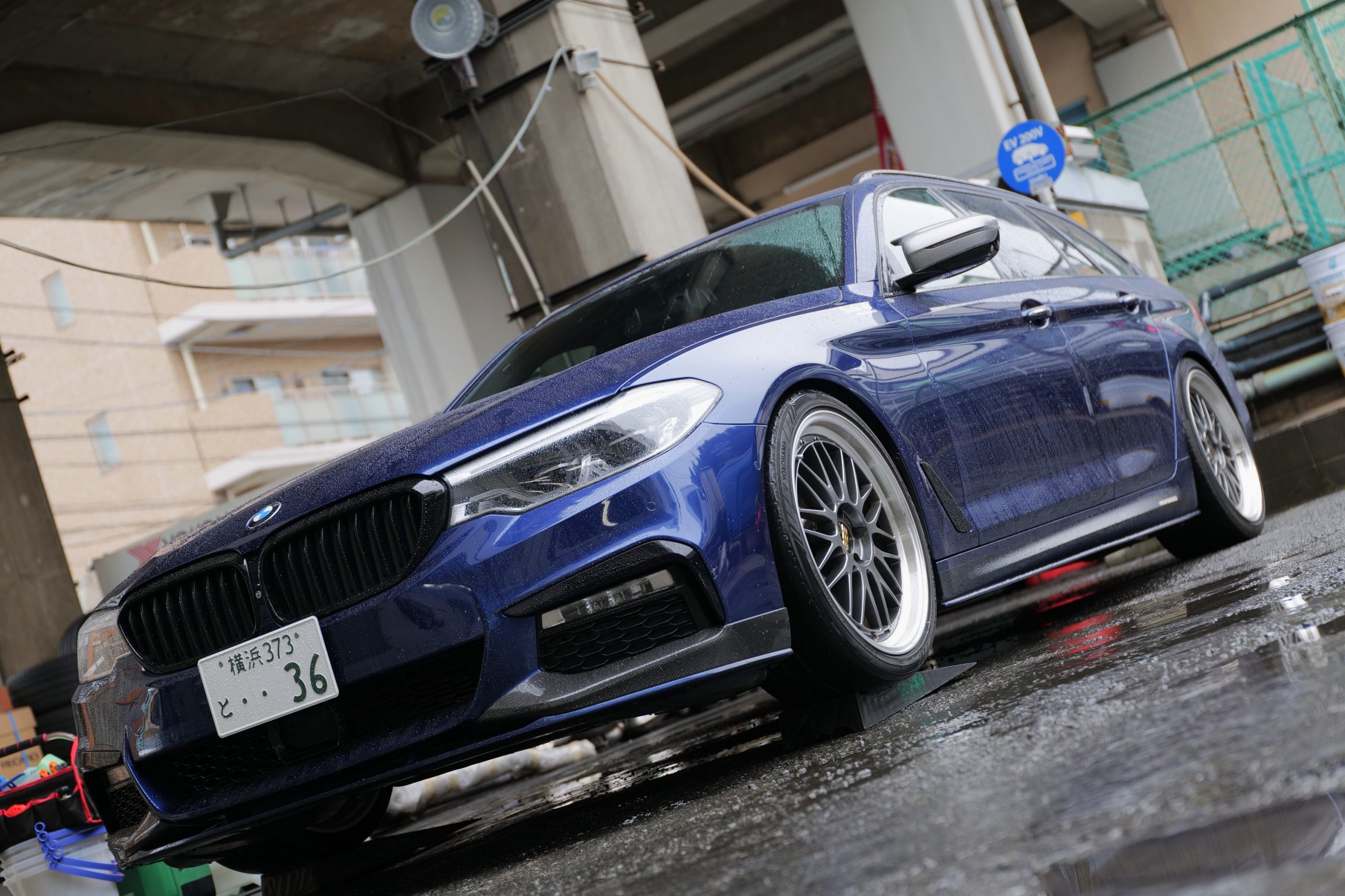 BMWのエアコン臭に悩む忰部、愛車のエバポレーター洗浄しました