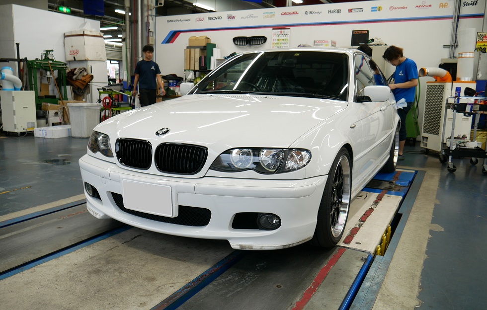 スタディ名古屋店PITにご入庫中な、LOVE BMWなオーナー様の愛車 E46/3シリーズ♪ | Studie[スタディ]