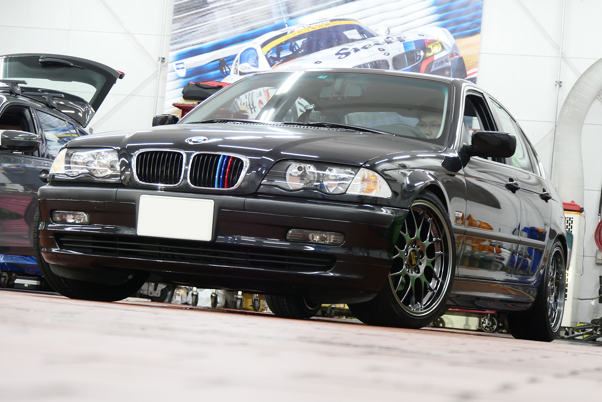 BMW E46 320i Studie 点検から約4ヶ月で随分と様変わりしました。ボク e46前期 BMW 320i