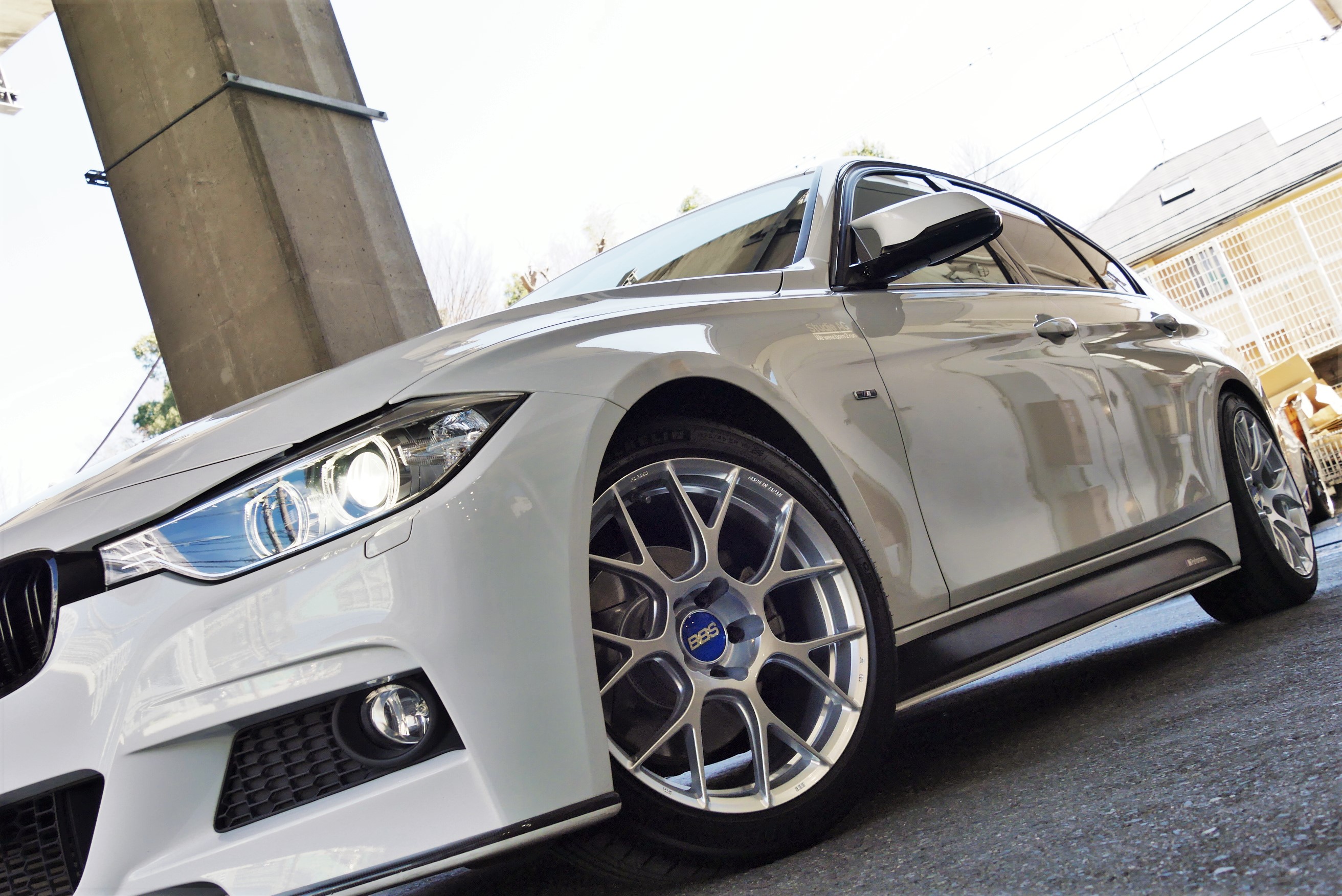 BBS Japan新作ホイールRE-V7をBMW F30 3シリーズへ装着！！ | Studie