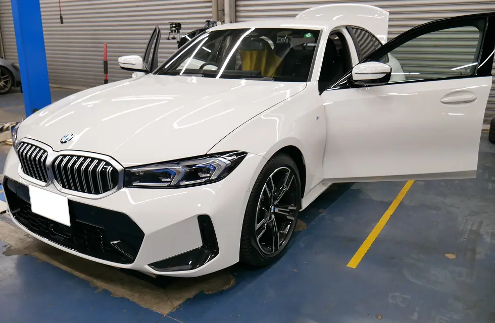 BMWに必須のレーダー/レーザー探知機＆ドライブレコーダー！初の