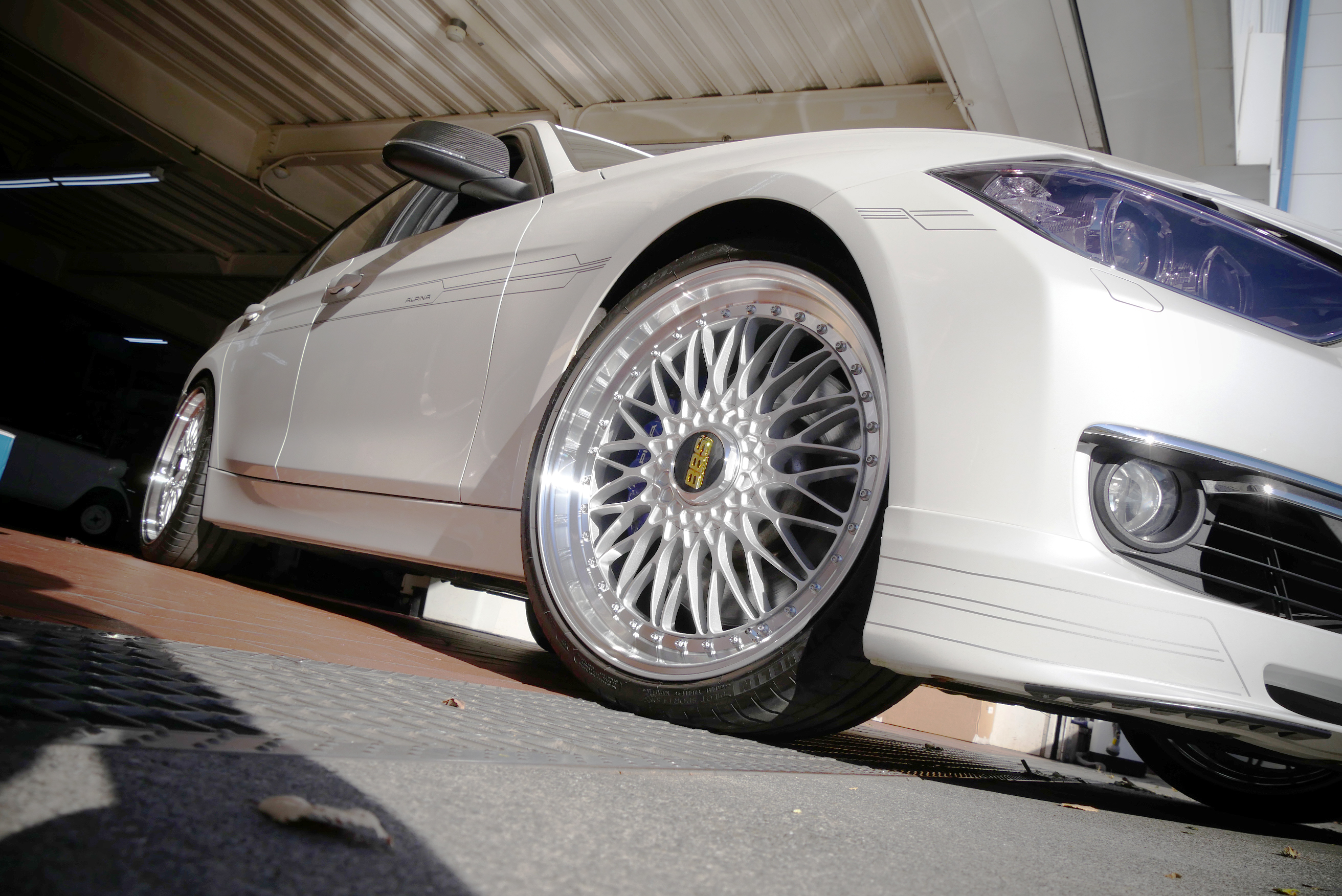 BMW ALPINA B3xBBS SUPER-RS＝Cool ＆Beauty | Studie[スタディ]