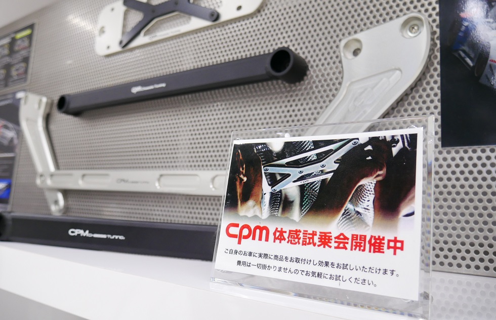 ASSOCIATED B4メカ付き車体 入手困難新品付属品多数 スペアボディ ASSOCIATED B4メカ付き車体 入手困難付属品多数 スペアボディ