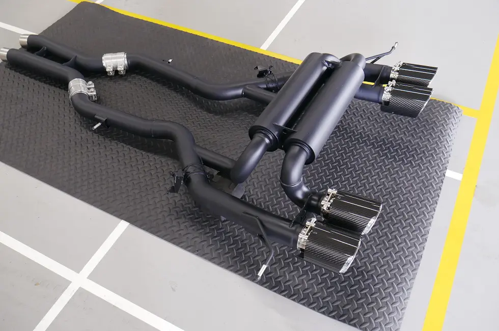 サウンドもテールデザインもGOODなBMW G87 M2 Eisenmann Exhaust