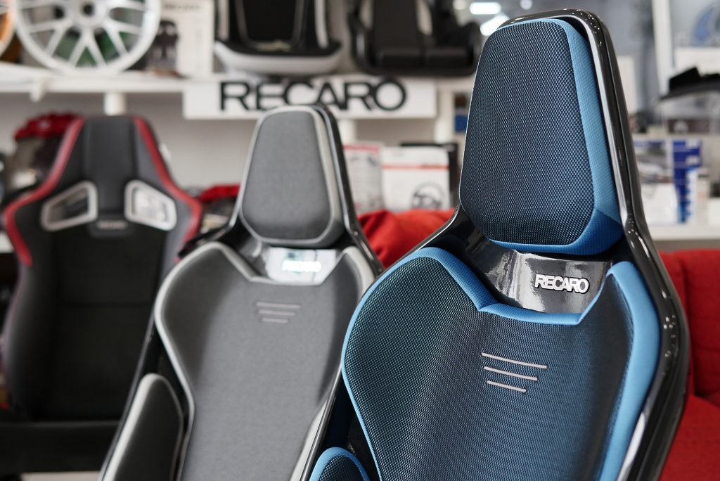 RECARO
Studie AG