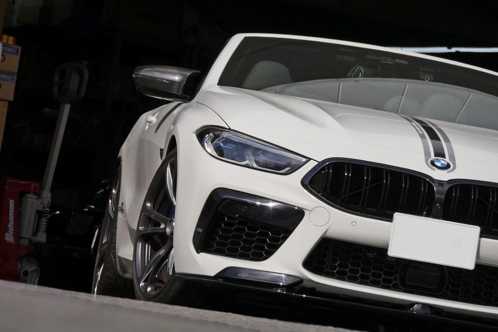 AC SCHNITZER M8
Studie AG