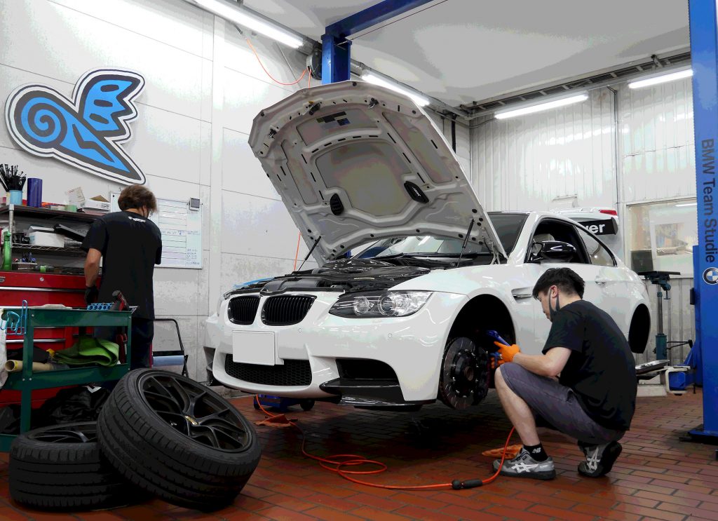 BMW E92M3
Studie AG