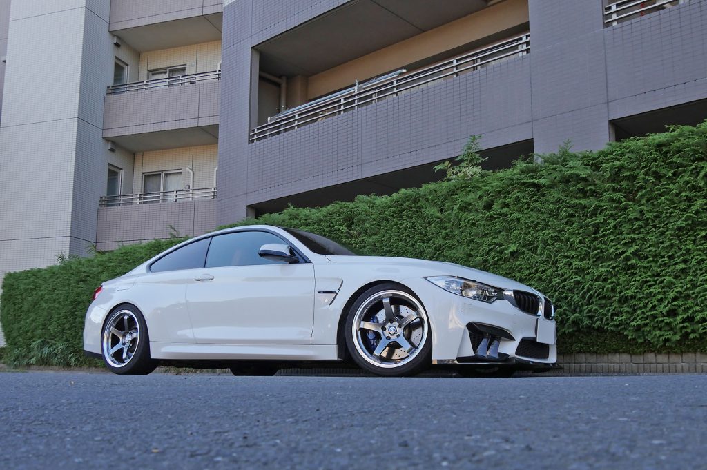 BMW買うならStudie Car Salesで!