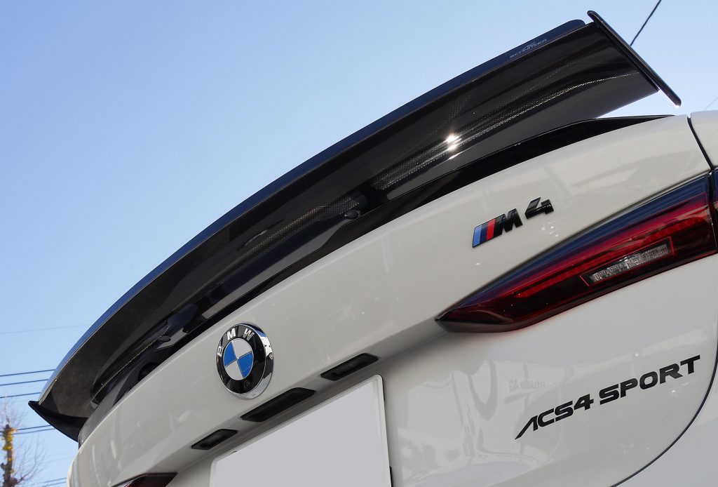 スワンネックウイングAC SCHNITZER最新ウイングBMW NEW M4に!やっぱりカッコ良さヤバメ