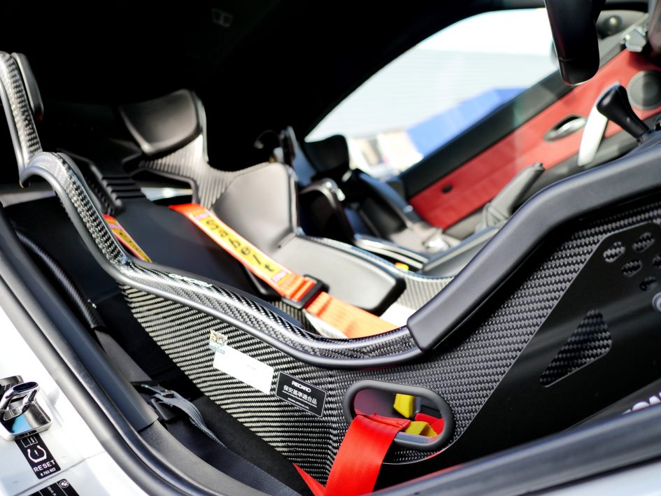 本気の走り志向RECARO！Pro Racer RMSをBMW E86 Z4 Mクーペに投入！ | Studie[スタディ]