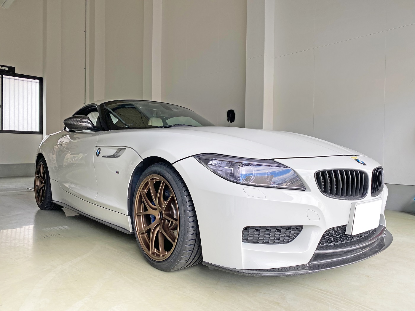 ＢＢＳ　ＲＩ－Ａ　１８インチ　ＢＭＷ　３シリーズ、Ｚ４ BMW E89 Z4 に履かせます BBS RI-A ホイールをカラーチェンジで