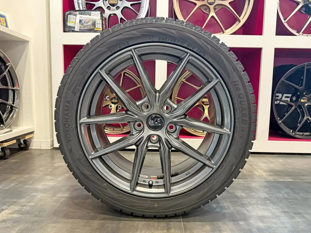 BMWのスタッドレスタイヤ用にリリースされましたStudie AG オリジナル  