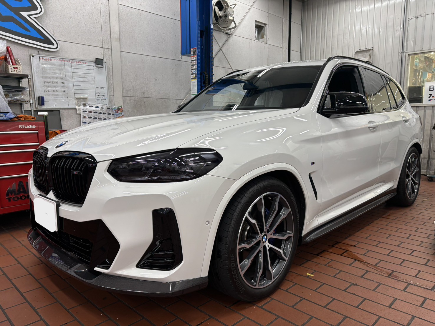 快速SAV BMW G01 X3 M40d × KW V 3 ＆ 安心の車検対応スペーサー