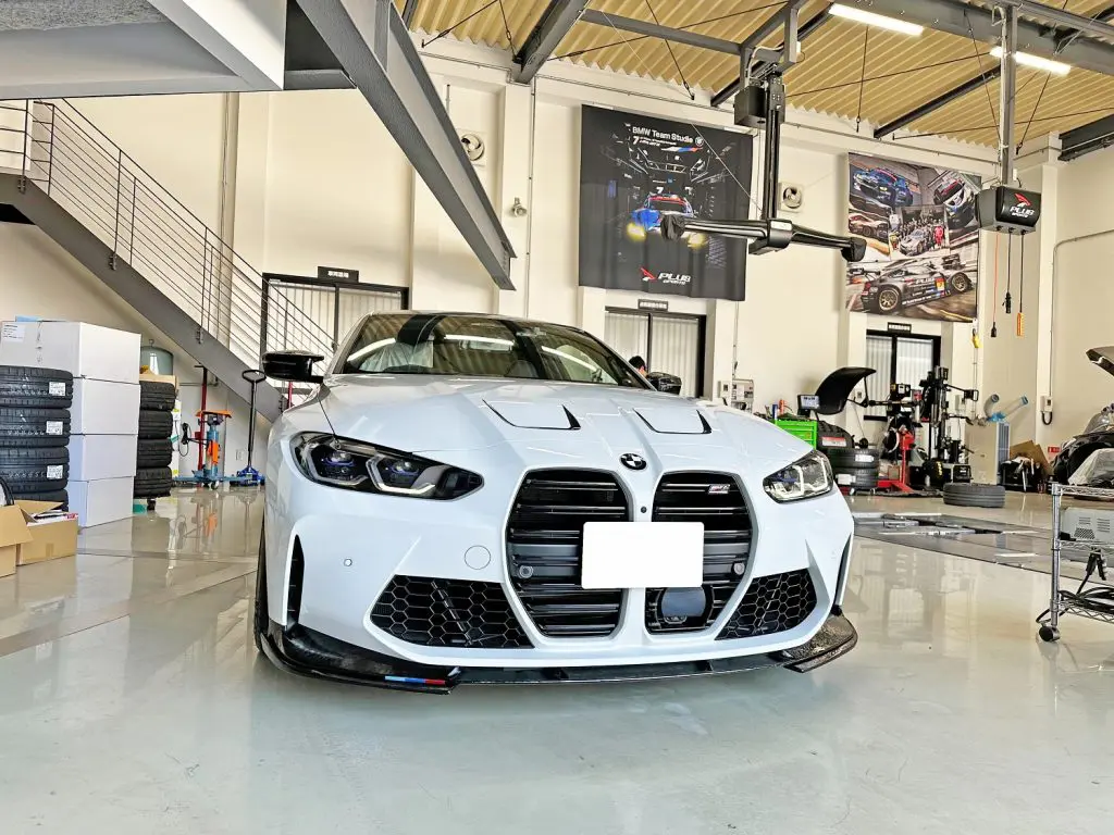 G82 M4 Competitionへ3D Design フロントリップスポイラーセットで