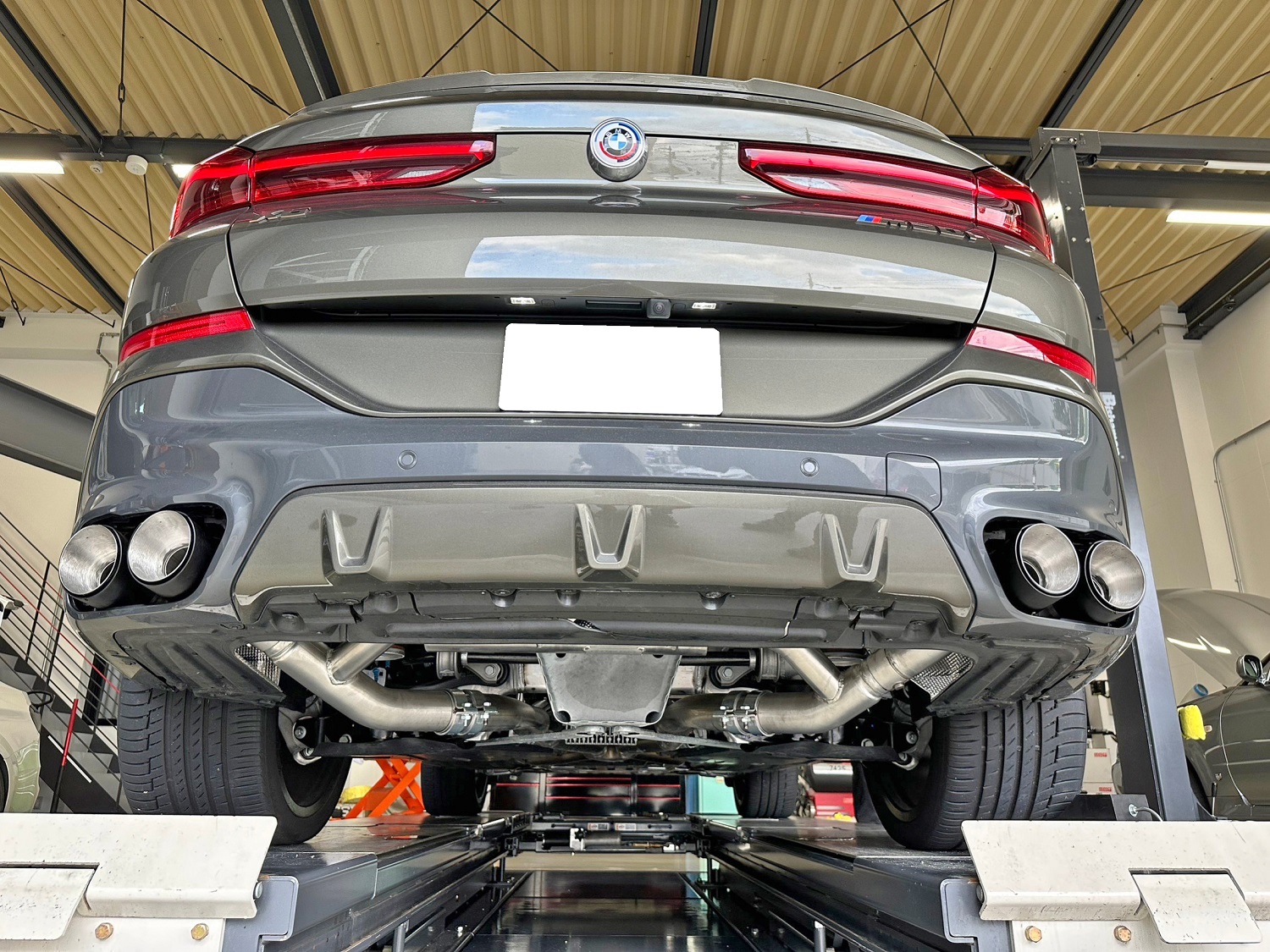 EISENMANN アイゼンマンbmw 28i系マフラー BMWのV8エンジンをさらに楽しむeisenmann(アイゼンマン)マフラー