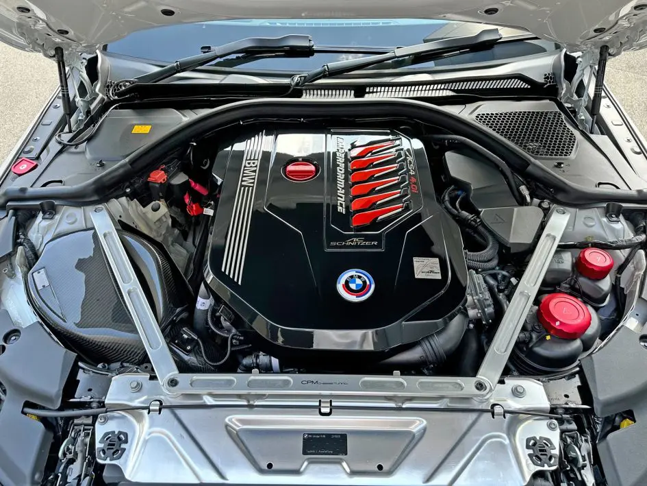 福岡店 Yさん】BMW G22 M440ix の細部にまで拘った渾身の一台ですっ