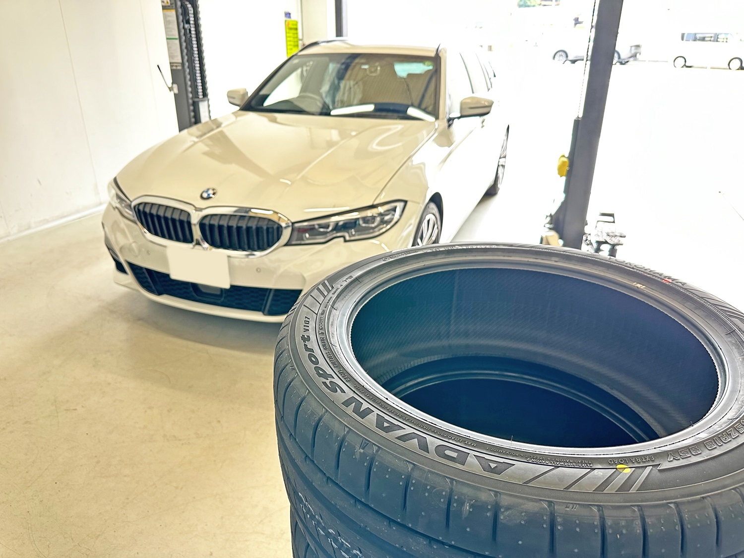 BMW用ラジアルタイヤ