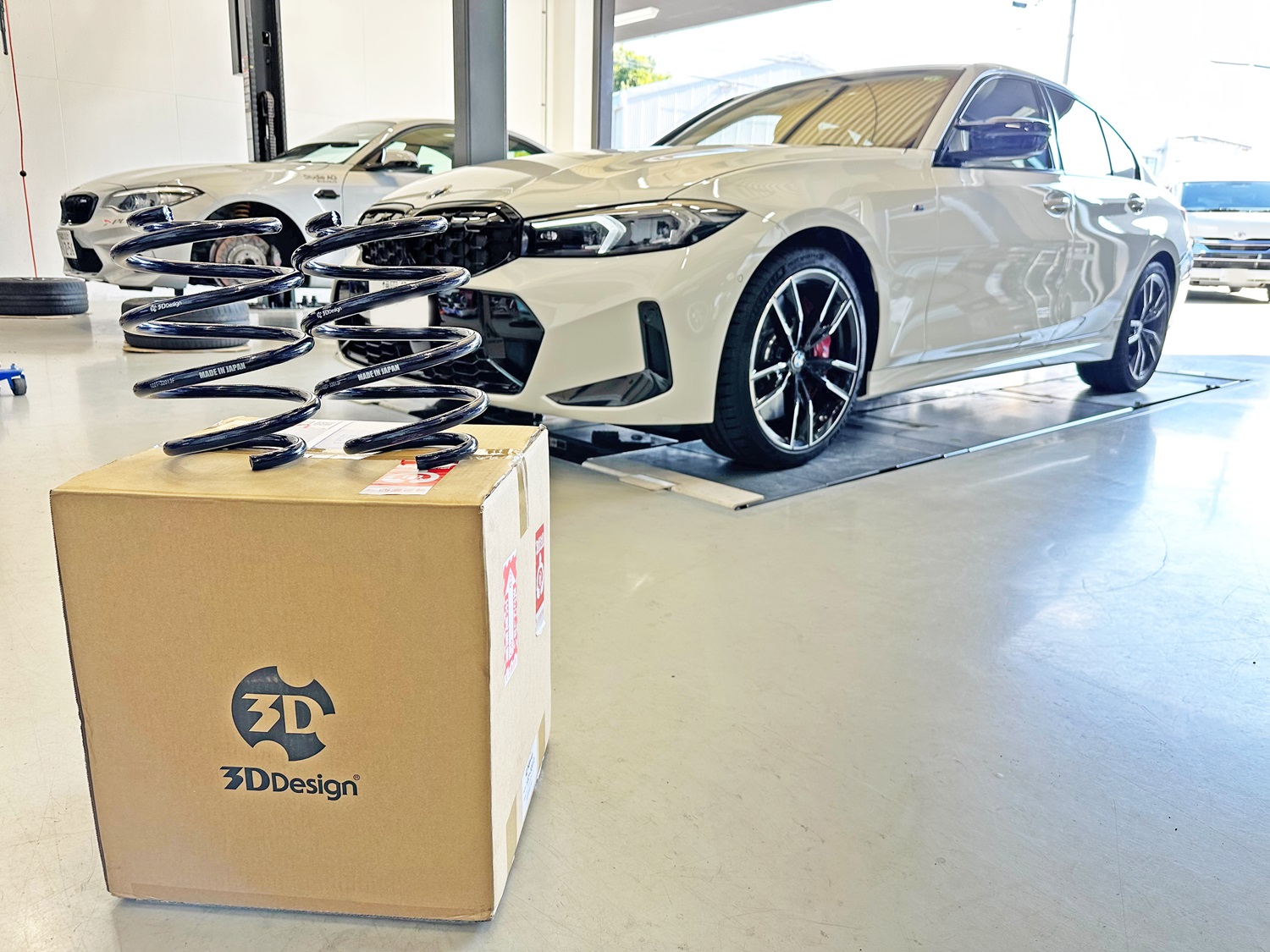 ユーザー 日立ミニショベル 「ZX55UR-5B」 新車納車させていただきました