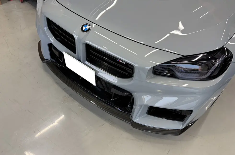 end.cc フロントリップスポイラー　カーボン　BMW4シリーズ end.ccの洗練されたデザインのフロントスポイラーもBMW G87M2オーナー