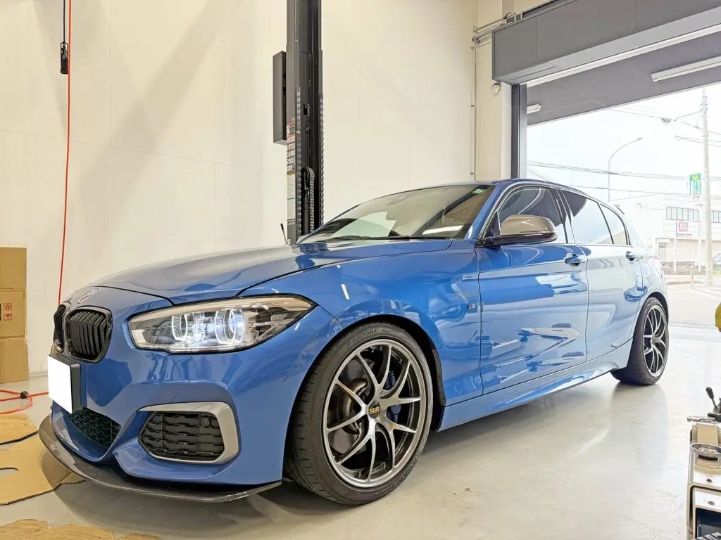 本日はBMW F20 M135i へADVAN SPORT V107をご装着☆ | Studie[スタディ]
