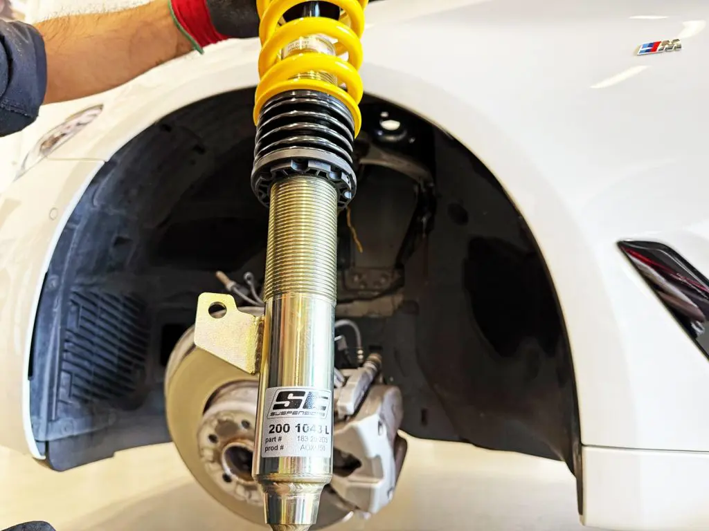 BMW G30 523d へKWグループのST XA車高調をご装着♪ | Studie[スタディ]