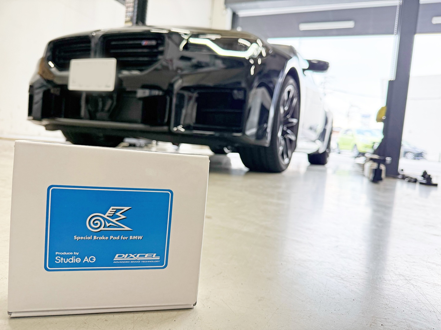 BMWの低ダストブレーキパッドと言えばのSR4ブレーキパッド☆ | Studie 