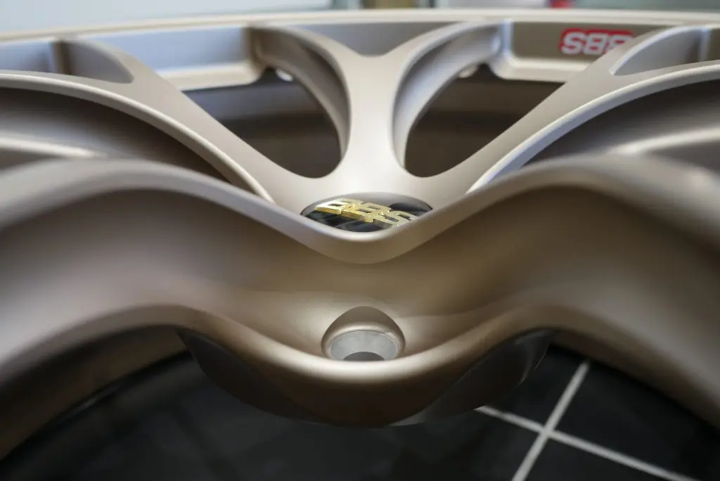 超特価 訳ありBBS高級アルミ1本のみ早い者勝ち 楽天市場】BBS（ホイール｜タイヤ・ホイール）：車用品<車用品