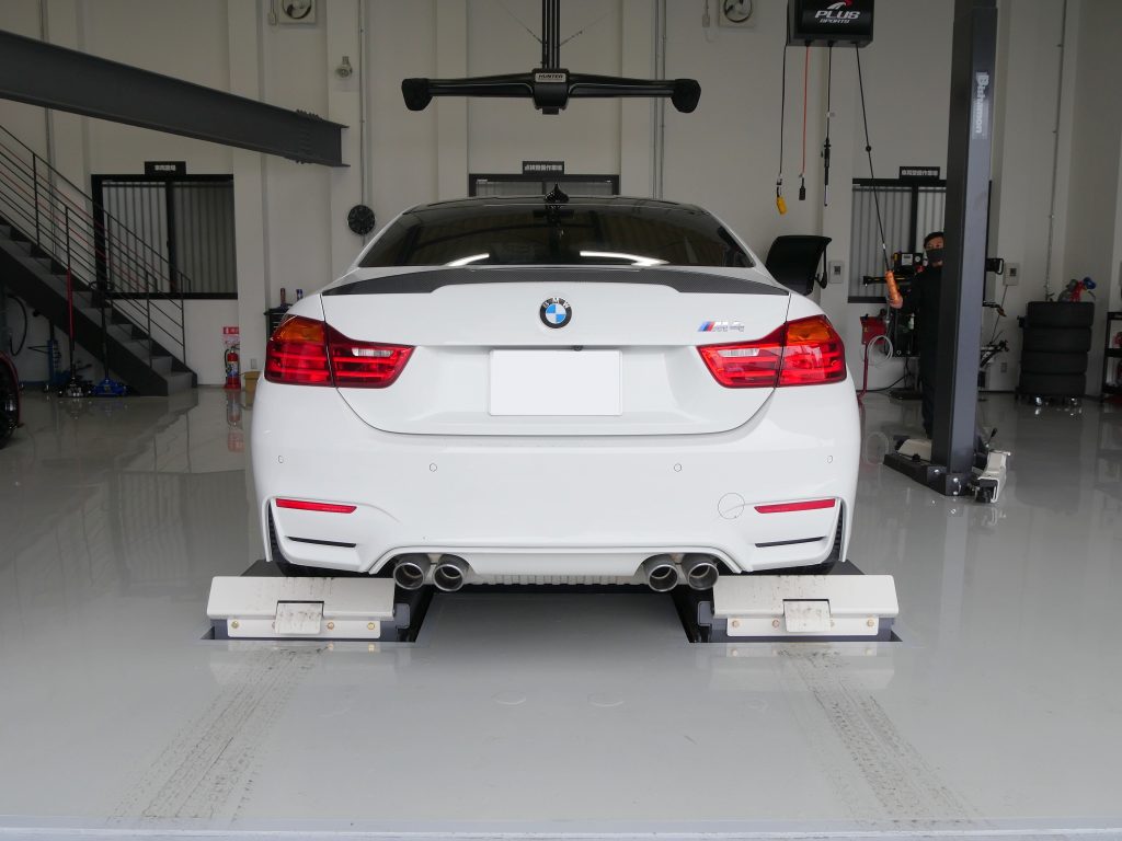 Studie AG BMW Tuning Salon de Studie AG +FUKUOKA- BMW M4 3DDesign Carbon