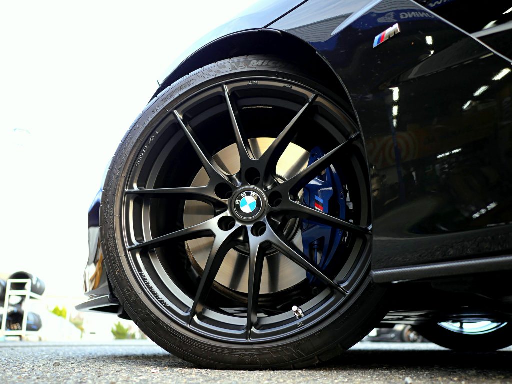 Studie AG +kobe- BMW Tuning BMW G29Z4 OZRacing LEGGERA HLT Limited MATTE BLACK Wheel