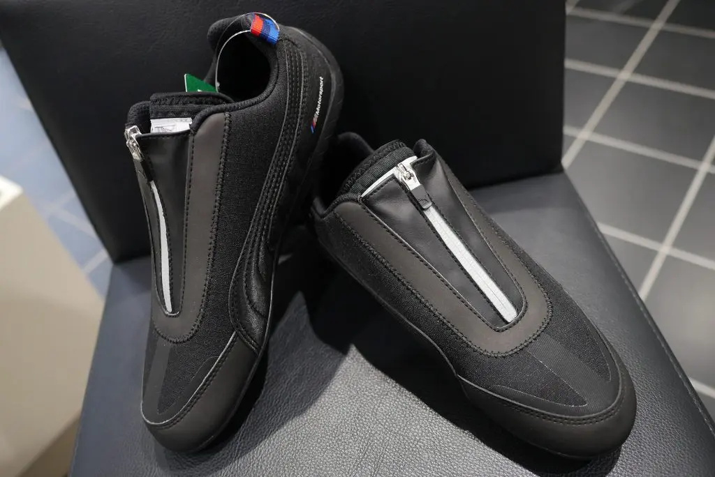 BMWをスポーティに走らせる時に、とってもイイ感じのPUMA BMWをスポーティに走らせる時に、とってもイイ感じのPUMA