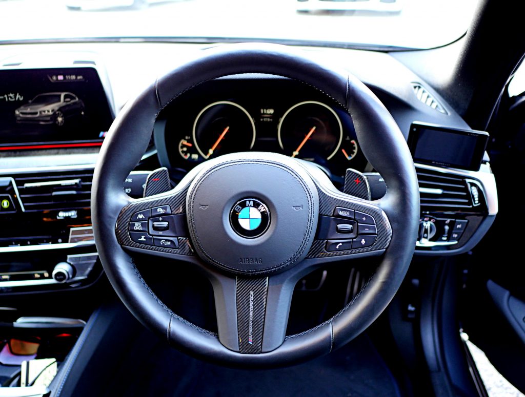Studie BMW Tuning BMW M PERFORMANCE Parts 5series