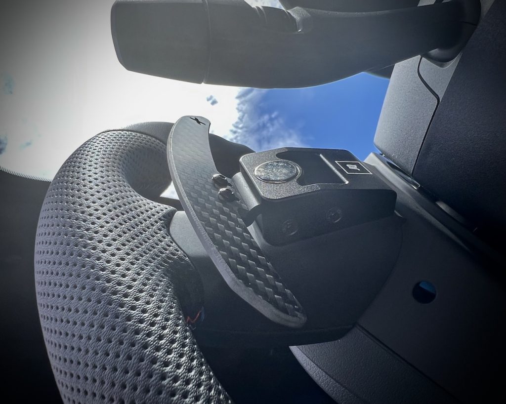 Studie_BMW_TUNING_BMW_JP_Magnetic_Paddles_IMG_2638.jpg
