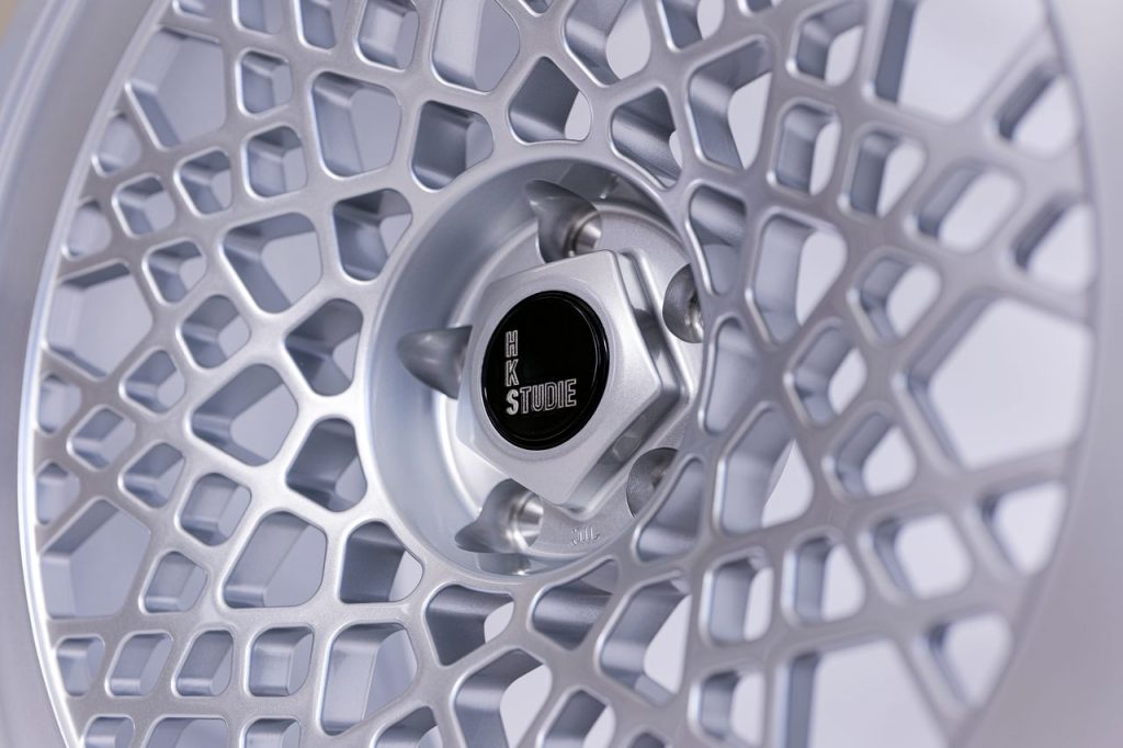 hkstudie_fogedwheel_f01_bmw_G8M