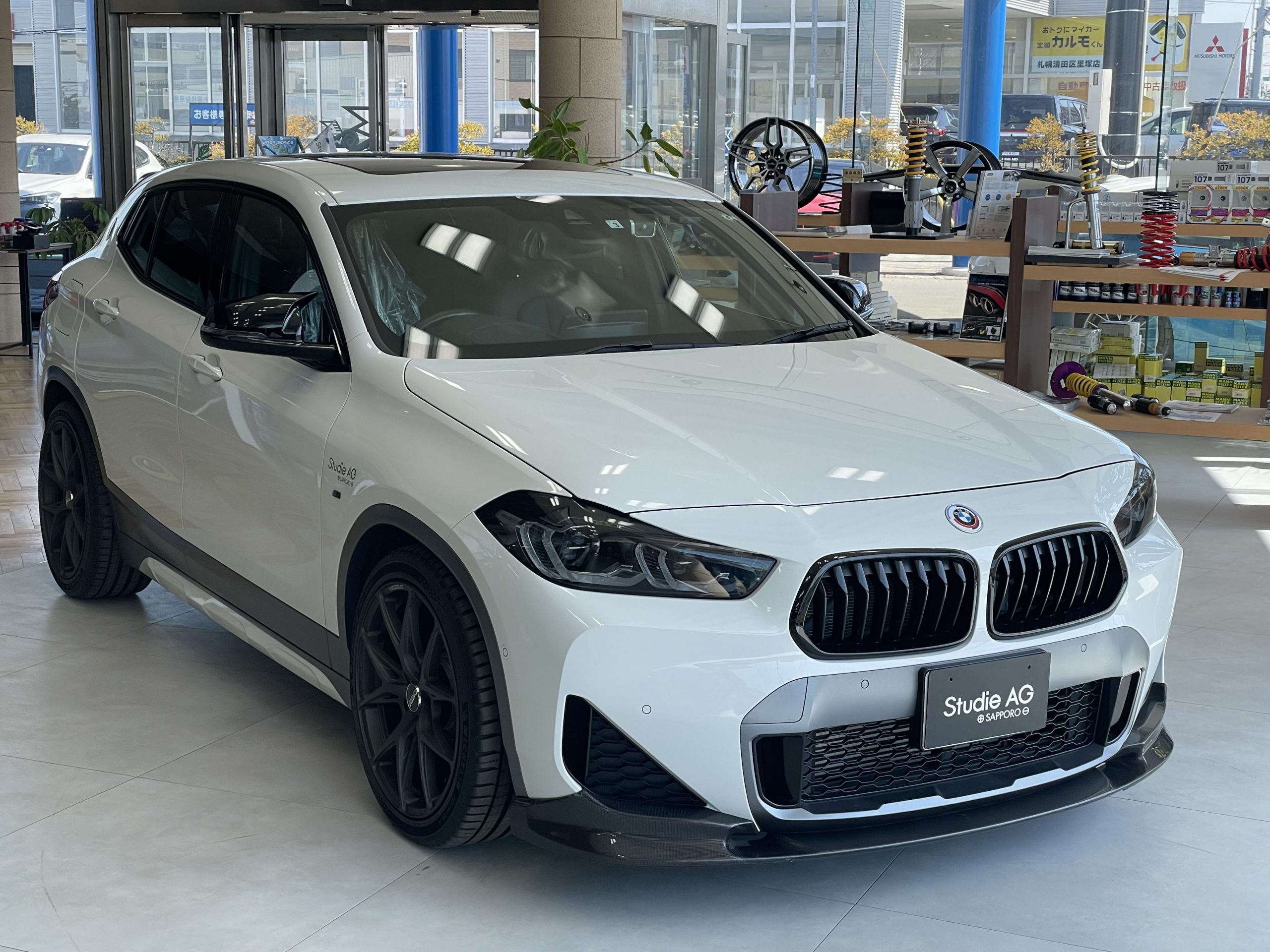 札幌店 Hさん】モノトーン系でスマートにキメッ！ 220PS仕様の BMW F39