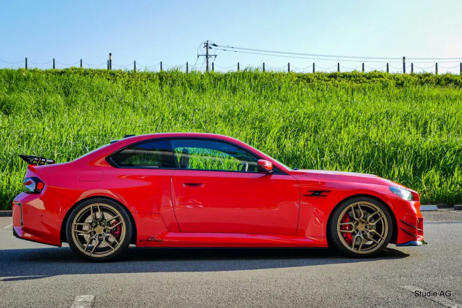 Ryoryo様 ガンダムササビ赤い + M3カーボンBMW 2セット 横浜店 Mineさん】アジア初なAC SCHNITZERフルコンプリートなBMW G87M2