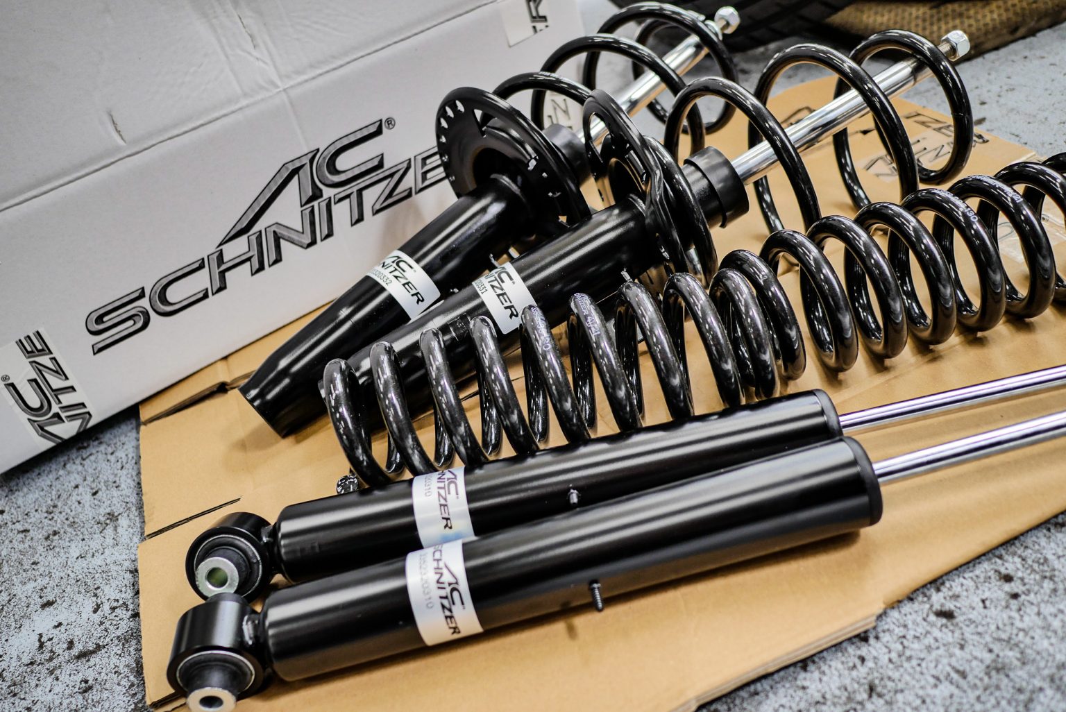 BMW用のKING OF 純正形状サスペンションKIT！ Studie[スタディ]