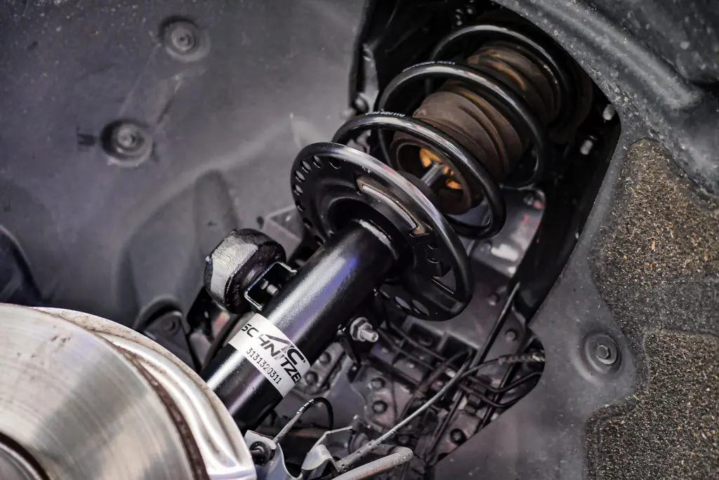 名門AC SCHNITZERの絶品純正形状サスペンションKITをBMW 3 名門AC SCHNITZERの絶品純正形状サスペンションKITをBMW 3